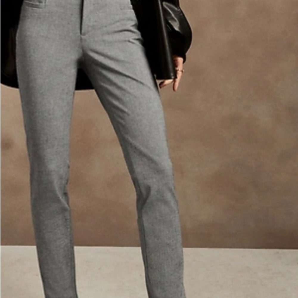 *NWT! BANANA REPUBLIC, WM-SZ-8 MODERN SLOAN “Tailored Gray Trousers”